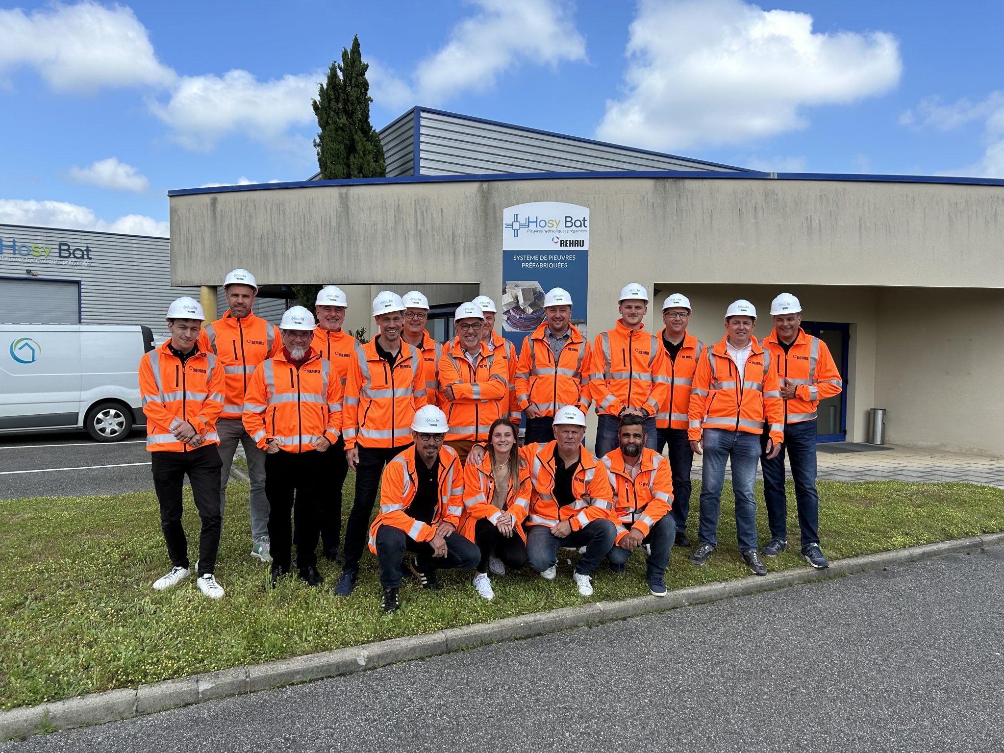 HOSYBAT ET REHAU - REUNION DE COLLABORATION